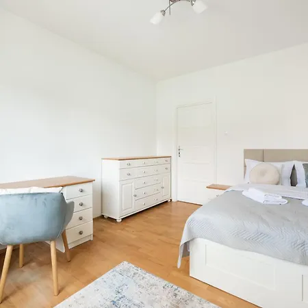 Mysliborska 2-bedroom Apartmán